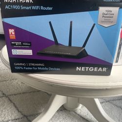 Netgear Nighthawk WiFi Router