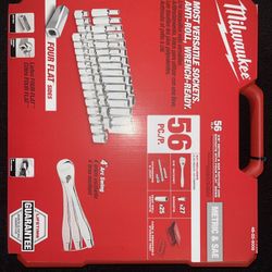 Milwaukee 3/8" Drive 56pc Ratchet & Socket Set - SAE & Metric