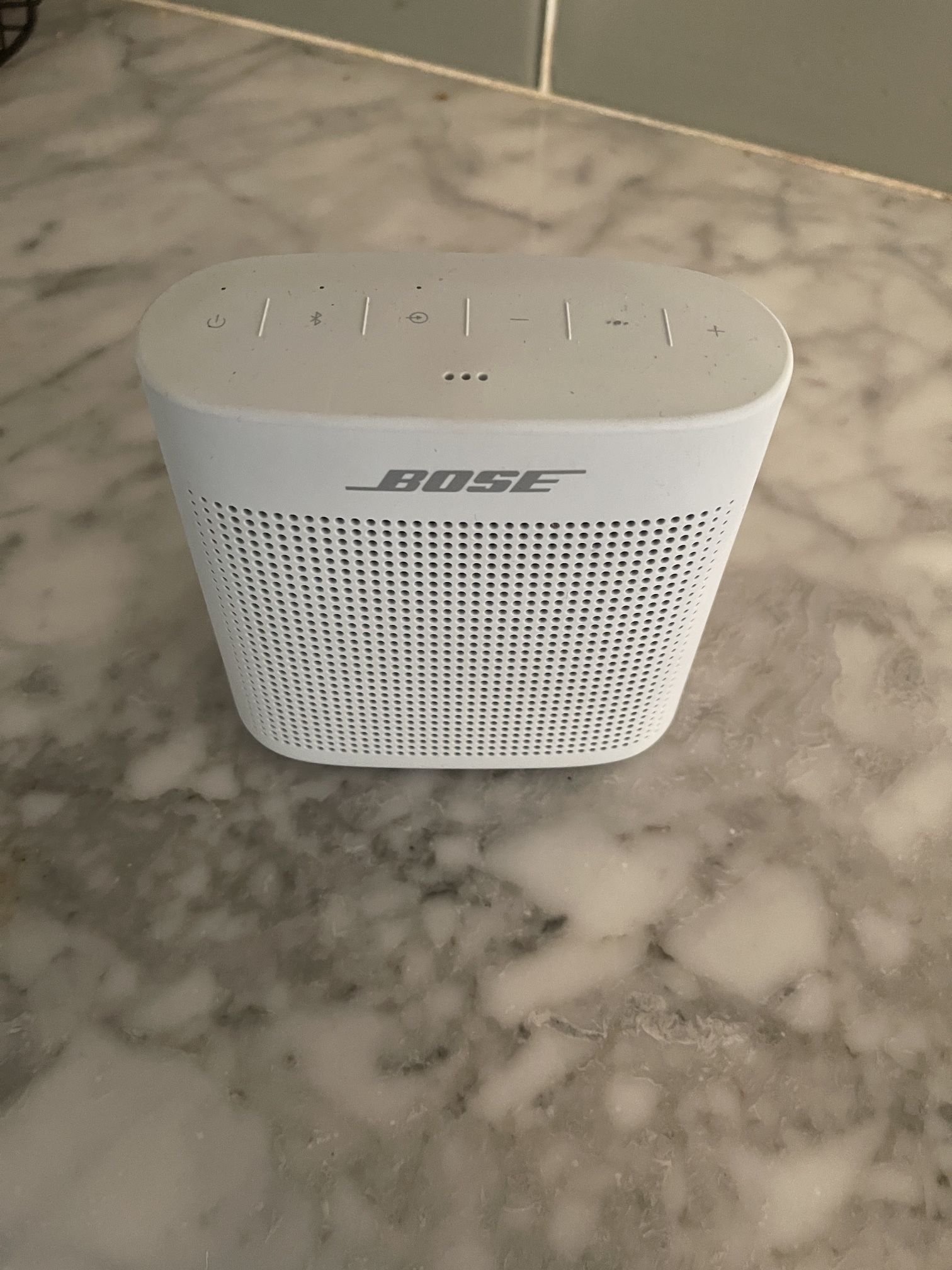 Bose Soundlink Color II (Wireless/Bluetooth Speaker)