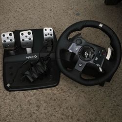 Logitech G920 Driving Force Racing Wheel For Xbox