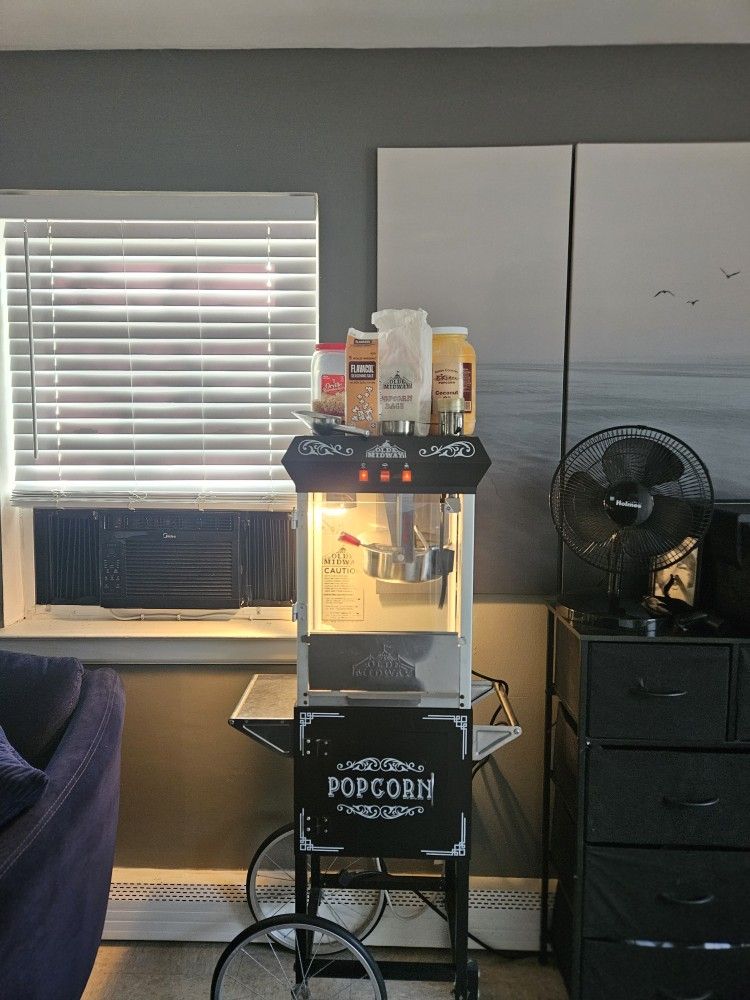 Popcorn Machine 🍿