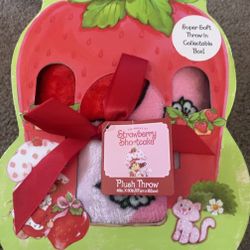 Strawberry Shortcake Throw Blanket