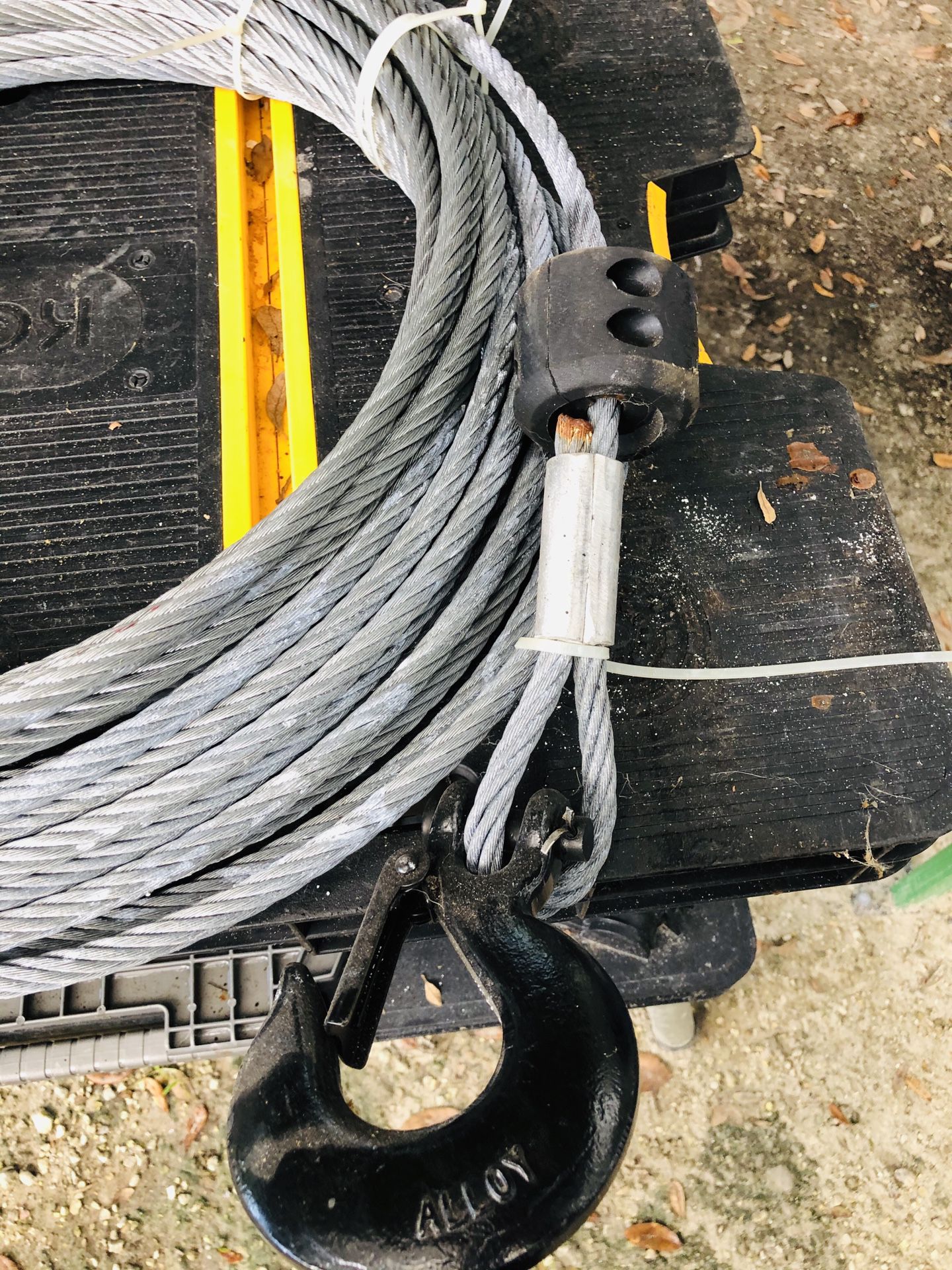 1/2 inch - 20k winch cable.