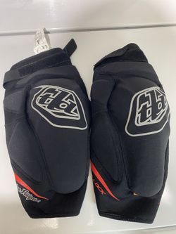 Troy Lee Med/Lrg Raid Knee Guard
