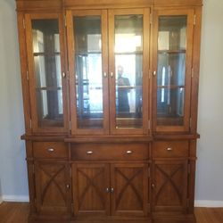 Solid Wood China Cabinet 