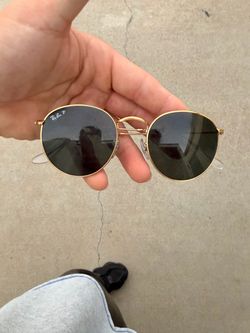 Ray ban sun glasses