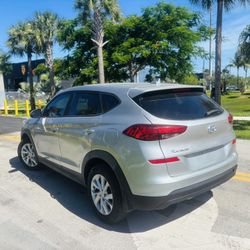 2020 HYUNDAI TUCSON