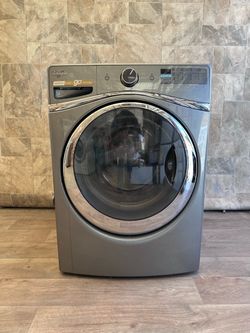 Whirlpool washer laundry