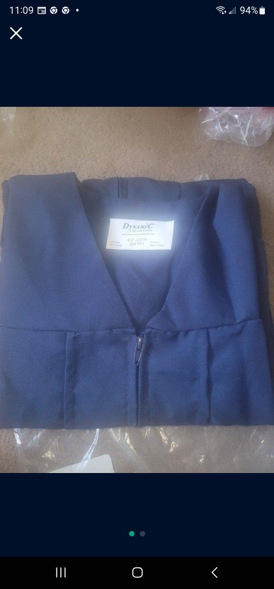 Dynamic graduation gown without cap navy blue