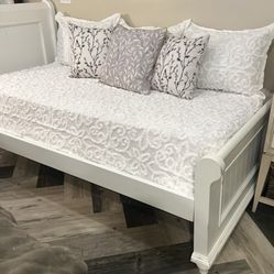 Twin Bed