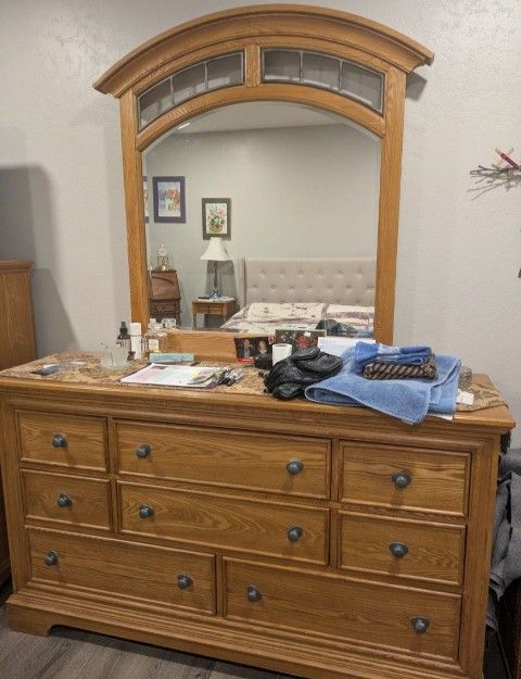 Bedroom Set- Dresser + mirror + 2 Matching Side Tables - Only $50 For All! Pick Up Today