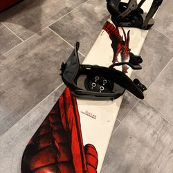 LIQUID VORTEX SNOWBOARD SIZE 145 CM WITH LAMAR MEDIUM BINDINGS