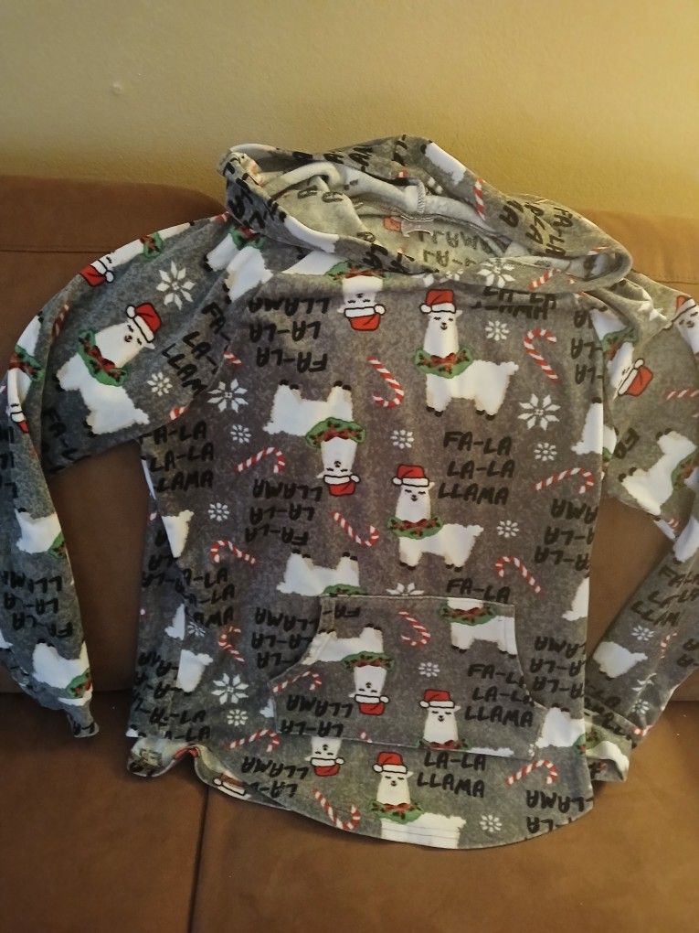 La La Llama Fleece Hooded Pull Over Junior Size 11/17. Hand Warmer Pockets. Christmas.