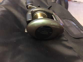 Fishing Reel Shimano Curado CU-201 Bantam Casting for Sale in Phoenix, AZ - OfferUp Fishing Reel Shimano Curado CU-201 Bantam Casting for Sale in Phoenix, AZ - OfferUp