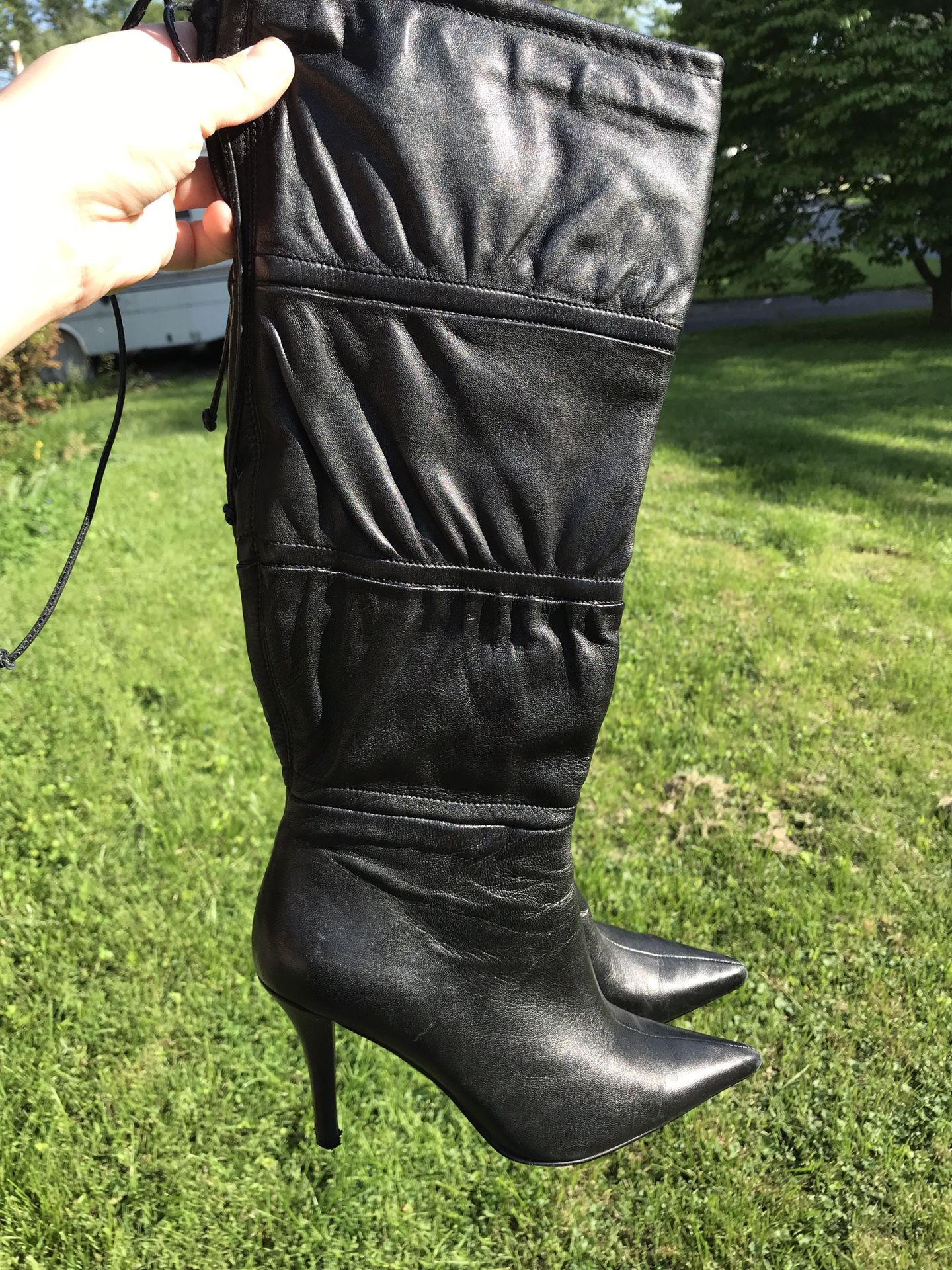 Bandolino black heels boots