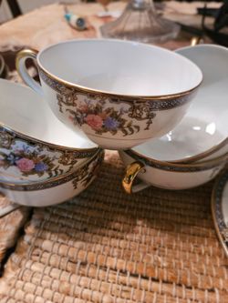 Vintage picker sale 9/27 9am-12