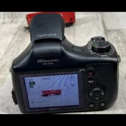 Sony Cyber Shot DSC-H300 20.1 HP Digital Camera Black 35X Optical - Tested 