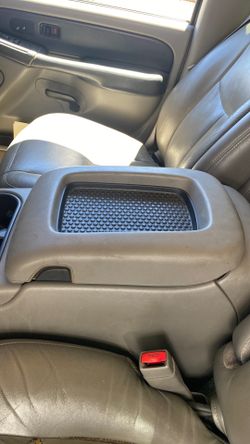 99-06 chevy console lid