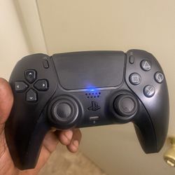 All Black PS5 Controller 