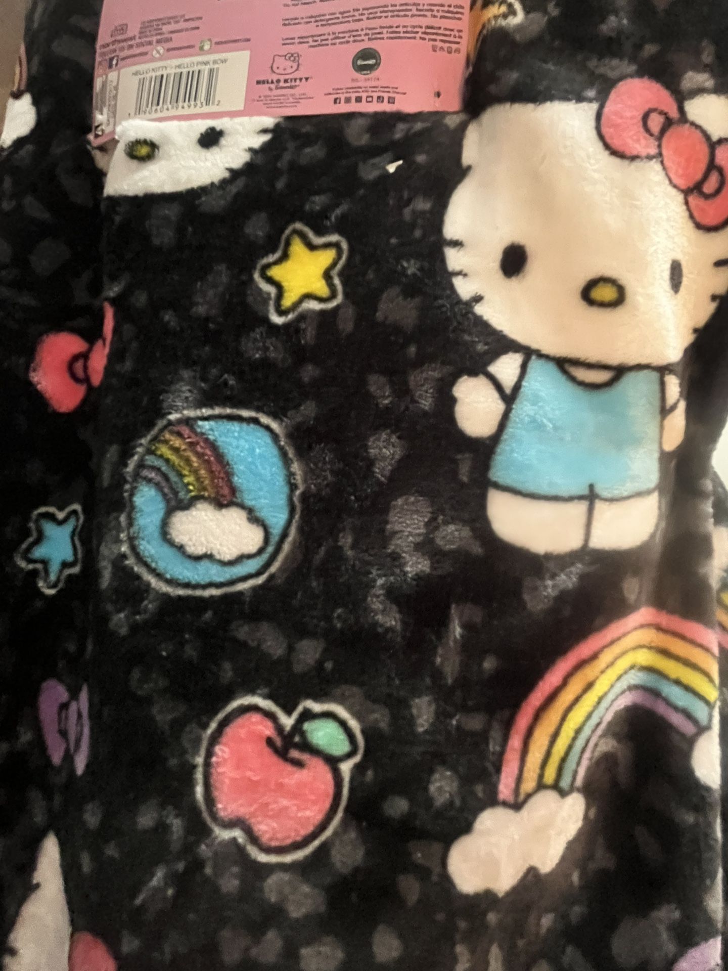 Hello Kitty blanket