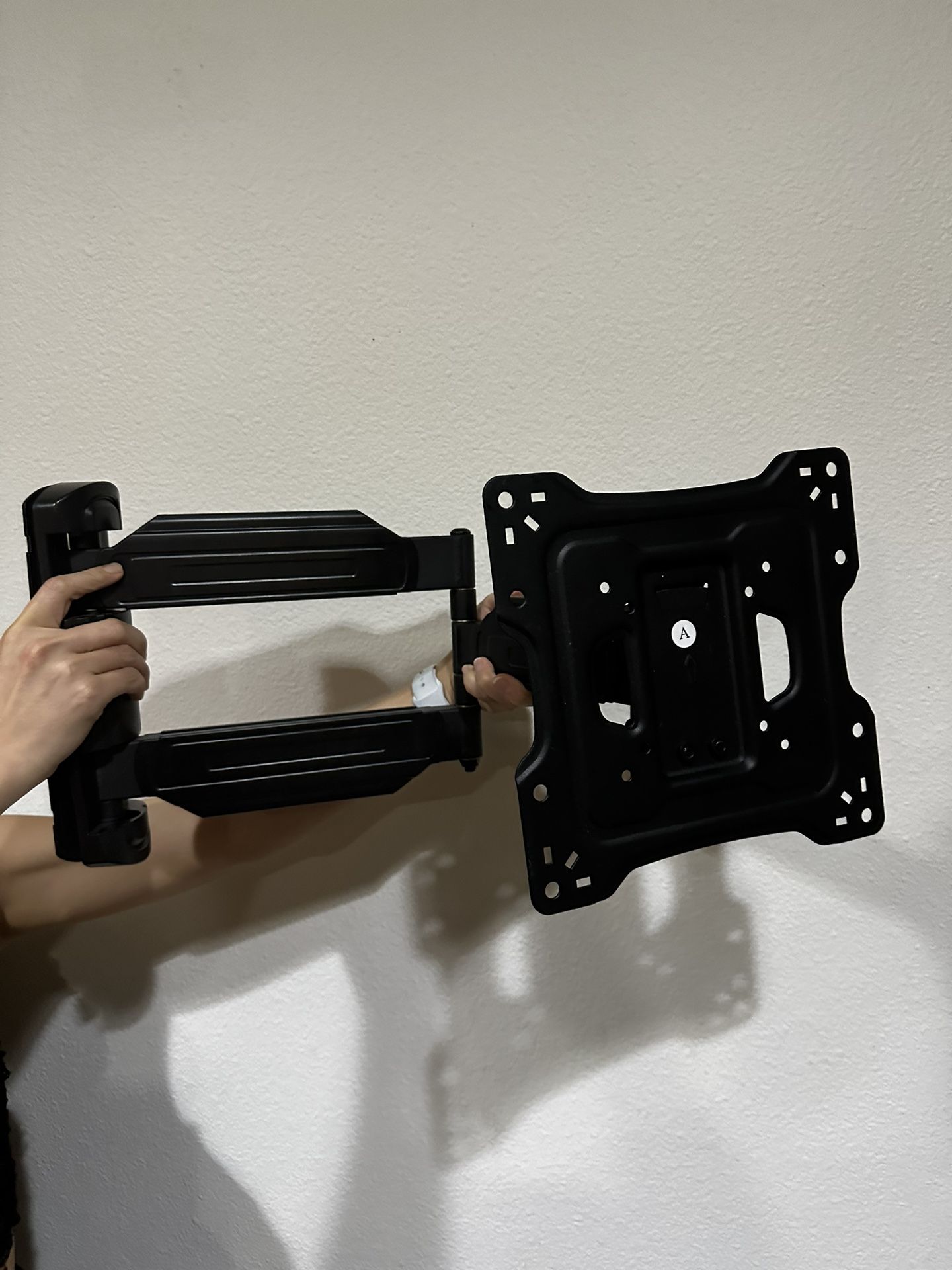 TV Wall Swivel Mount