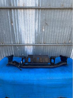 2022 2023 2024 2025 Nissan Frontier Rear Bumper Reinforcement Bar Support OEM (WITH WIRING HARNESS)(CON CABLEADO)