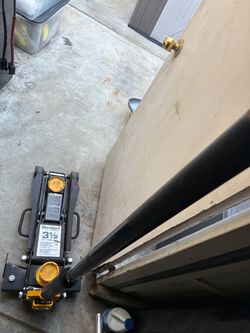 Duralast Car Jack