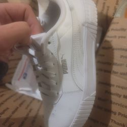 Puma Women's Shoes Size 6