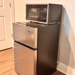 Both Microwave & Mini Fridge w/ Freezer!