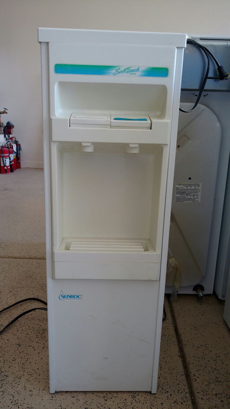 Soft Touch by Sunroc Water Cooler. Dispenses Room Temperature and Cold Water