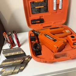 Pre-owned Paslode Impulse Cordless Battery & Gas Operated Framing Nailer With Extra Gas & Nails Set Is Complete