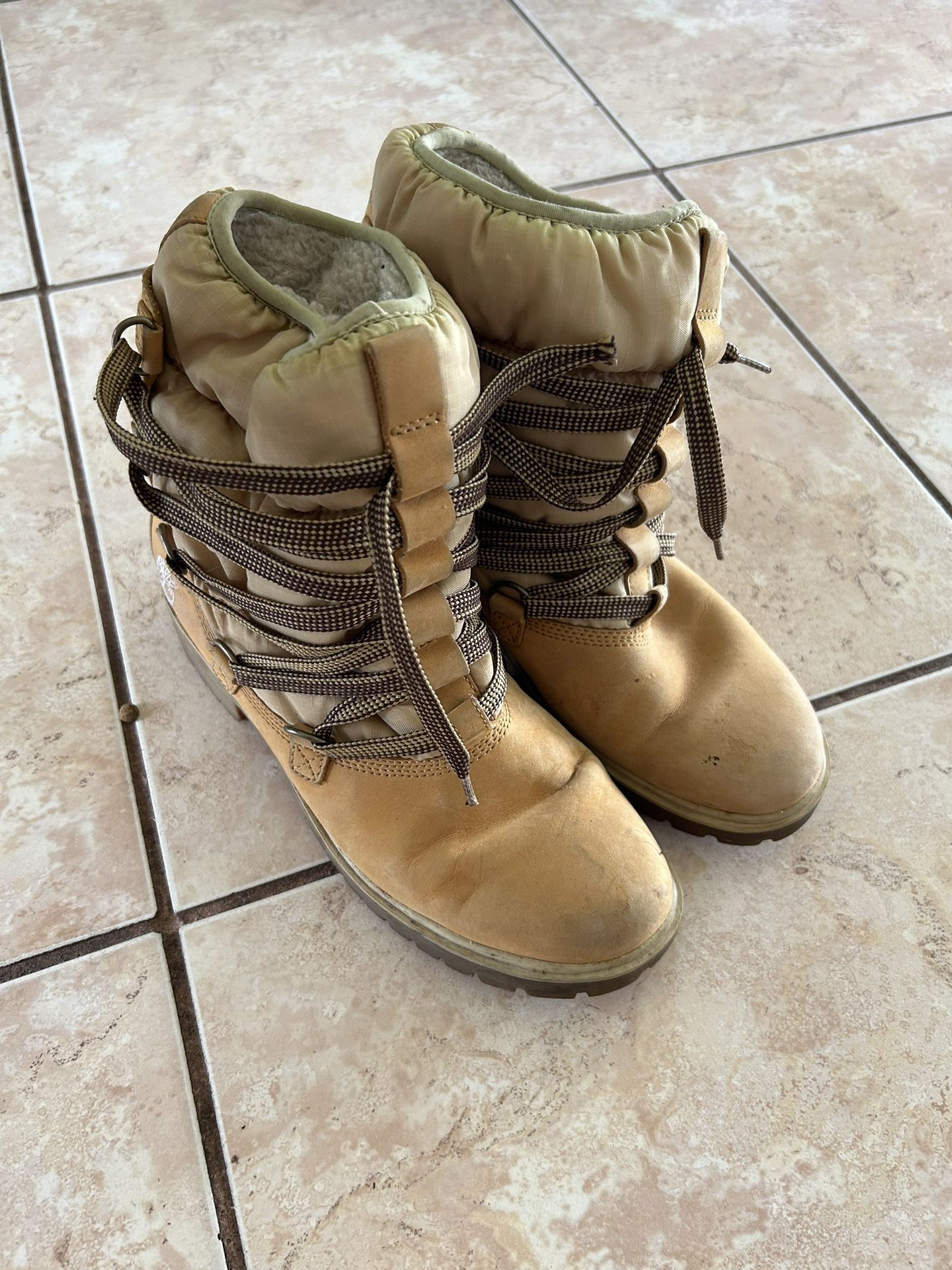 Timberland Wool Tan Snow Boots, Size 8 1/2
