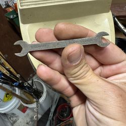 Wrenches Read Description 