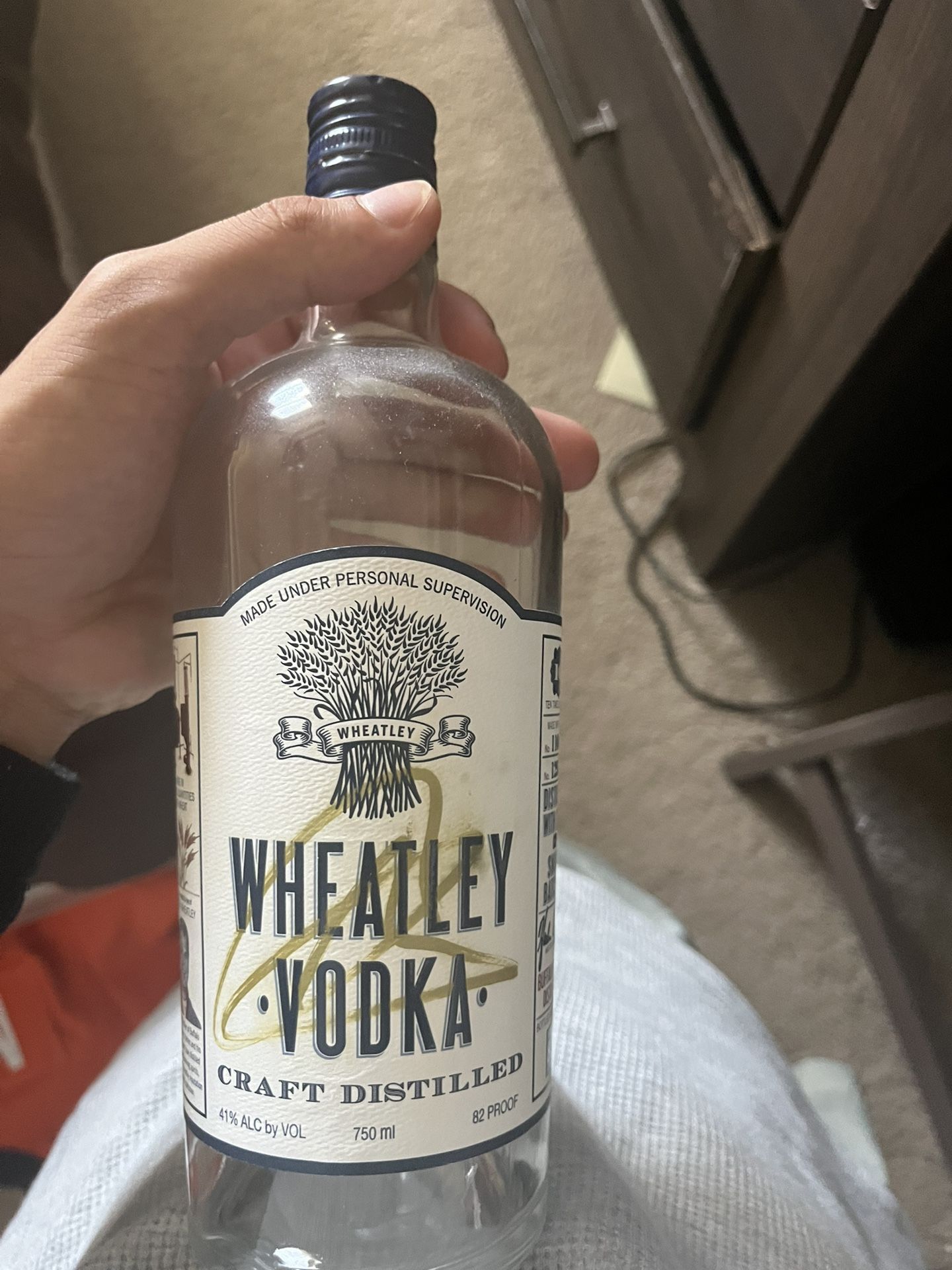 wheatley bottle signed by drew mcintyre wwe