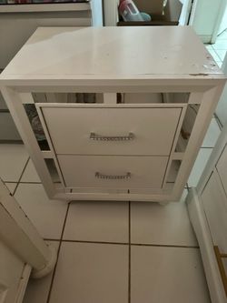 Night stand