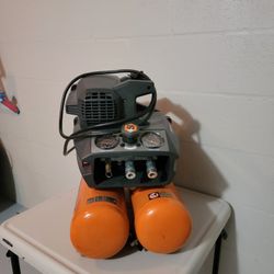 Mobile car and boat washing and detailing business 