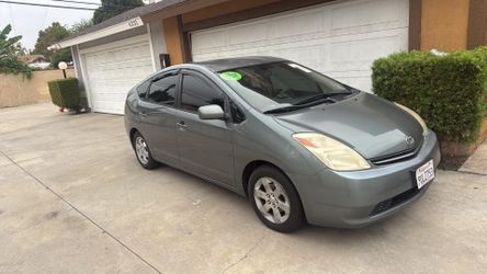 2004 Toyota Prius