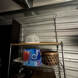 2 kitchen racks