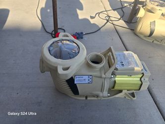 Pentair WhisperFloXF High Performance Pump, Single Speed, 5 HP, 208-230 V, 60 Hz | 022034
