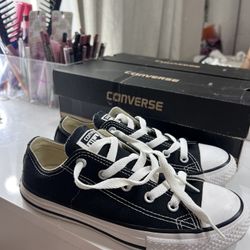 Converse size 2Y
