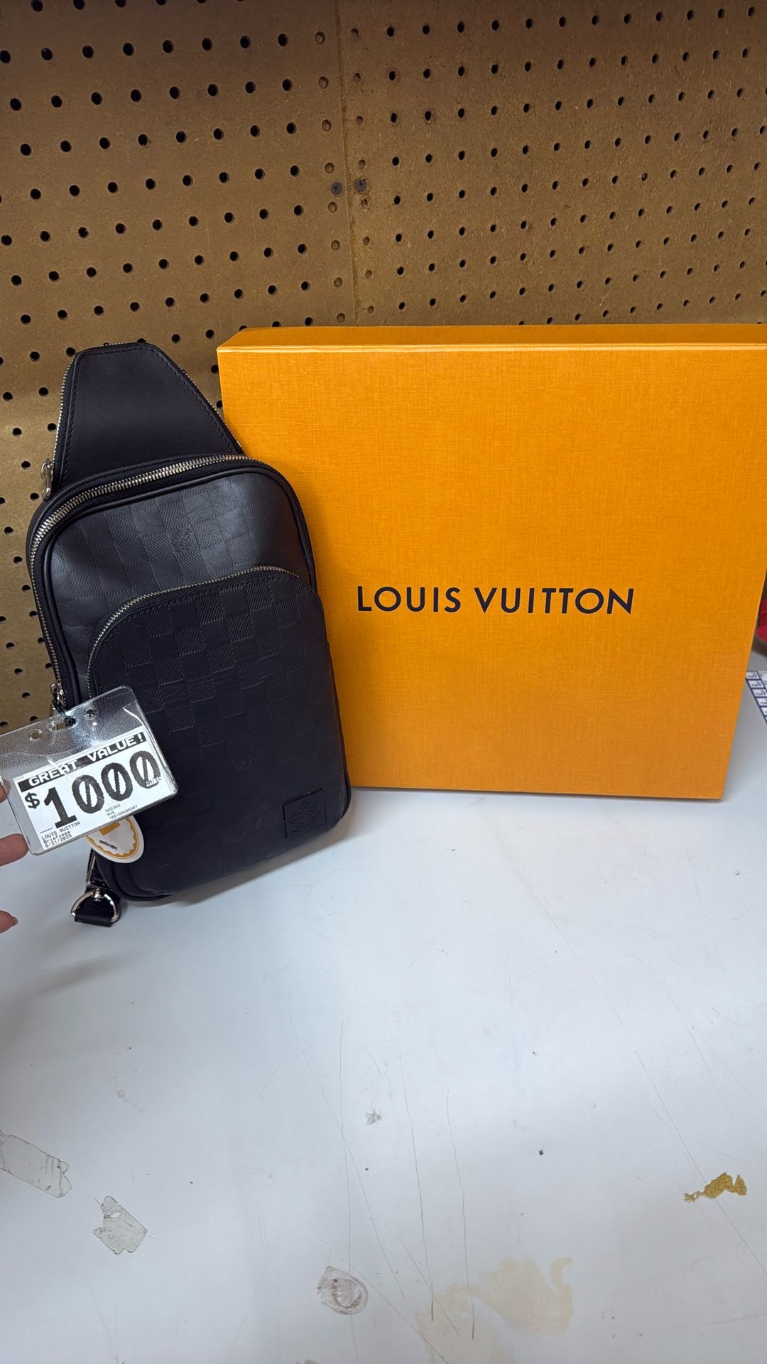 Louis Vuitton Sling bag