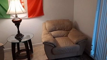 LIVEING ROOM FURNITURE