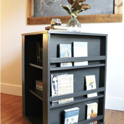 Four sided Kid’s Bookshelf 