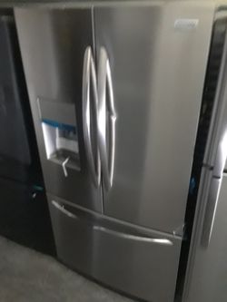 New French door stainless steel refrigerator