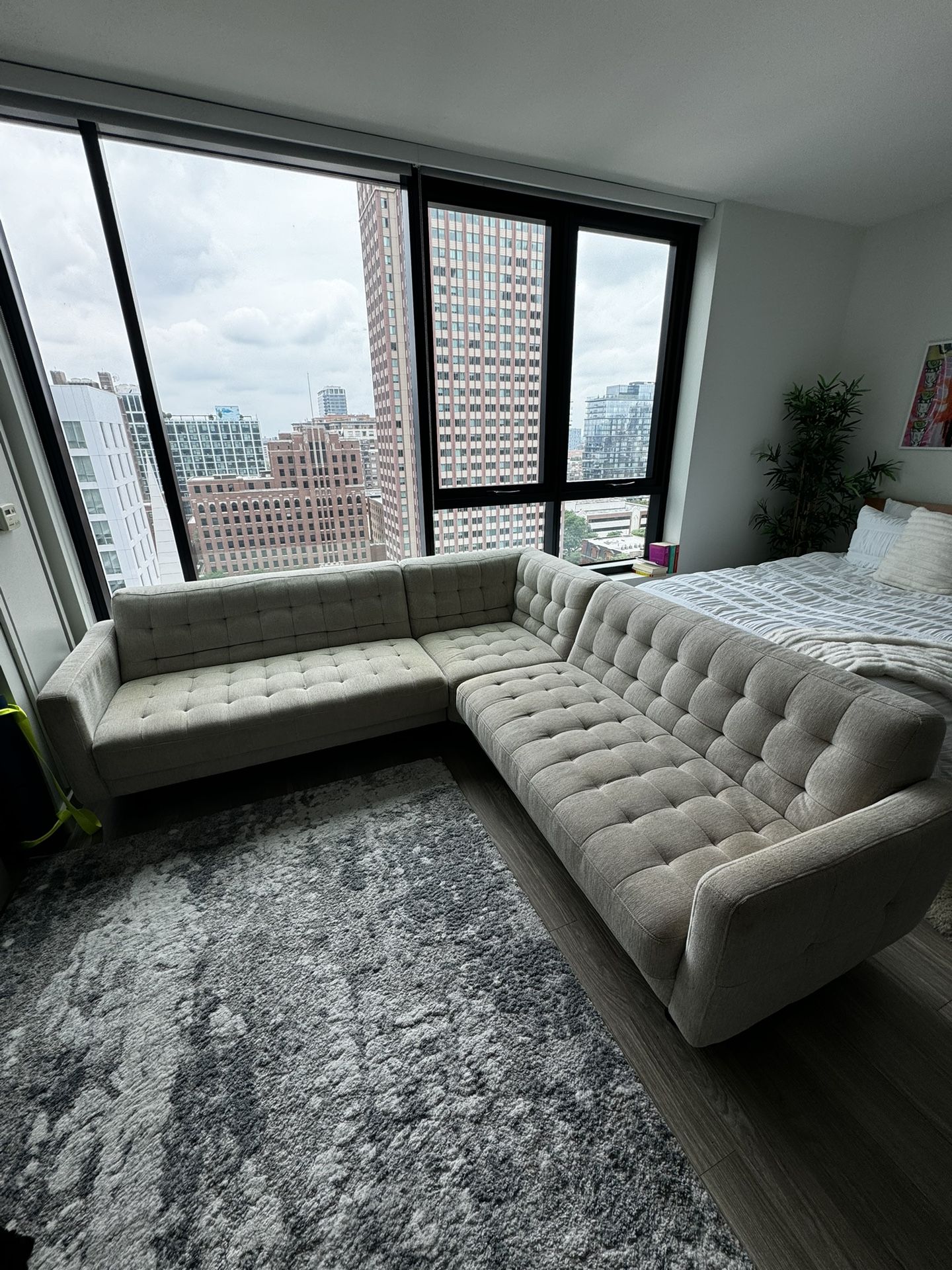 Modern Tufted L-Shaped Sectional Couch – Neutral Beige