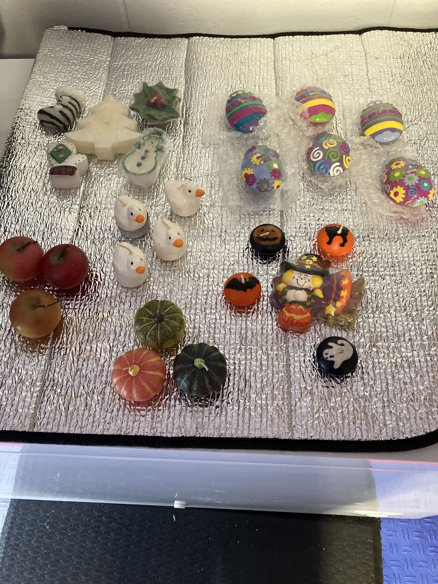 Seasonal Floating Candles For Each Season