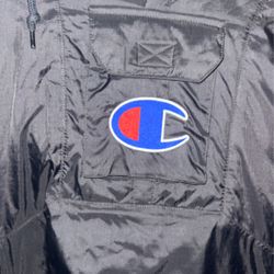 Supreme Champion Pullover 