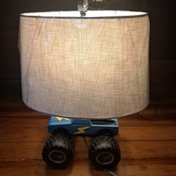 Heavy Truck Table Lamp