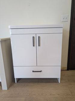 30" Bathroom Vanity with Sink