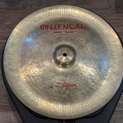 ZILDJIAN 16 INCH ORIENTAL CYMBAL 